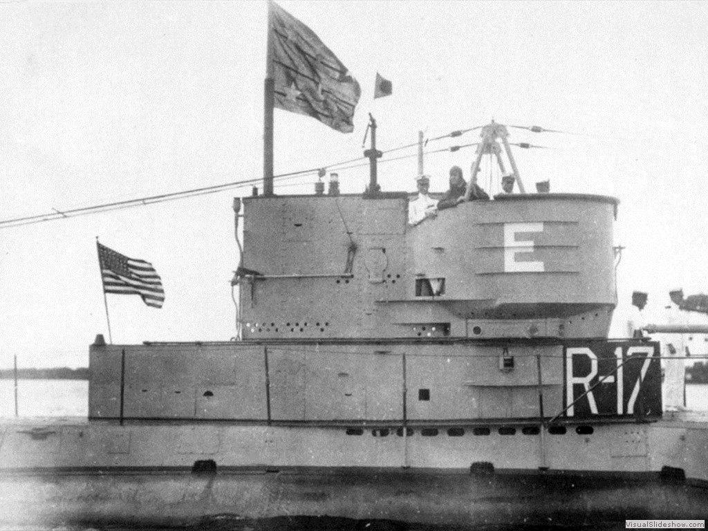 USS R-17 (SS-94)