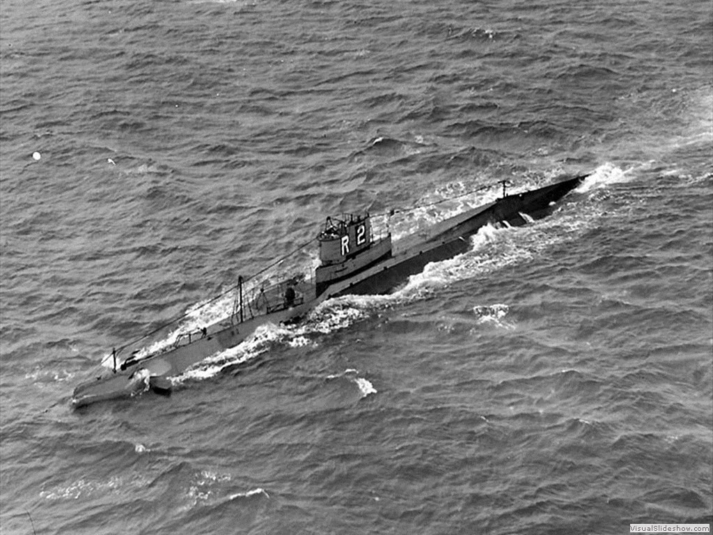 USS R-2 (SS-79)
