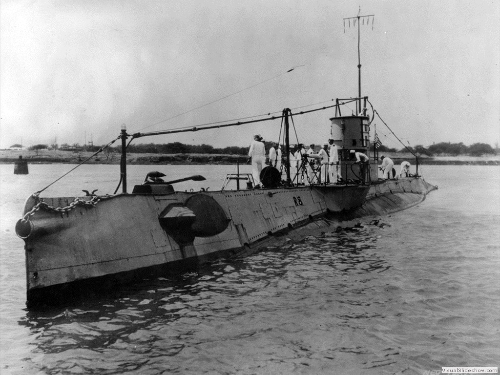 USS R-8 (SS-85)